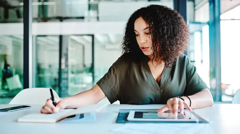 Self-Paced Online Classes: Unlock Flexible Learning Power